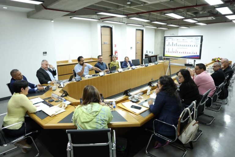 574060103_1690833348987954_2425320181053967321_n