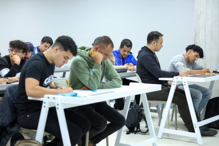 584770124_1709470910457531_7961875651429864417_n