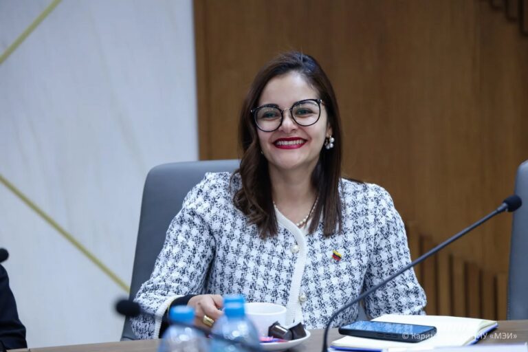 590429901_18084510410079744_4392032601898546011_n