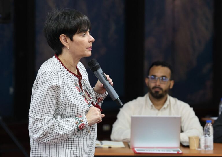 photo_4920576304424356668_y-768x545