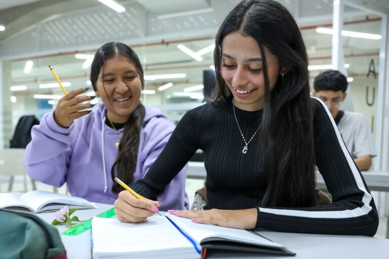 photo_4985969071291566879_y