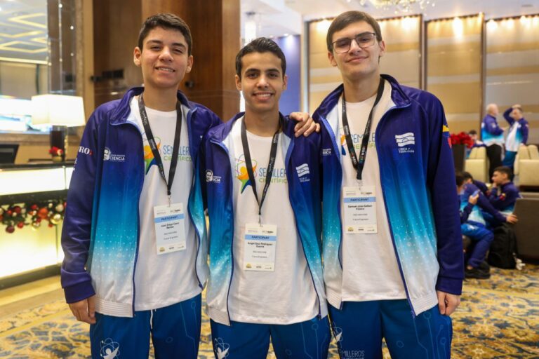 photo_4994790556160428811_y-768x512