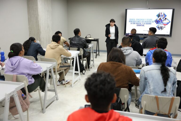 598047183_1720659312672024_9078509124281865339_n